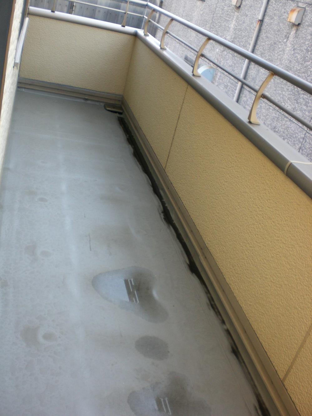 Balcony. Wide balcony