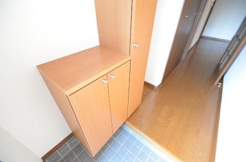 Other room space. Cupboard