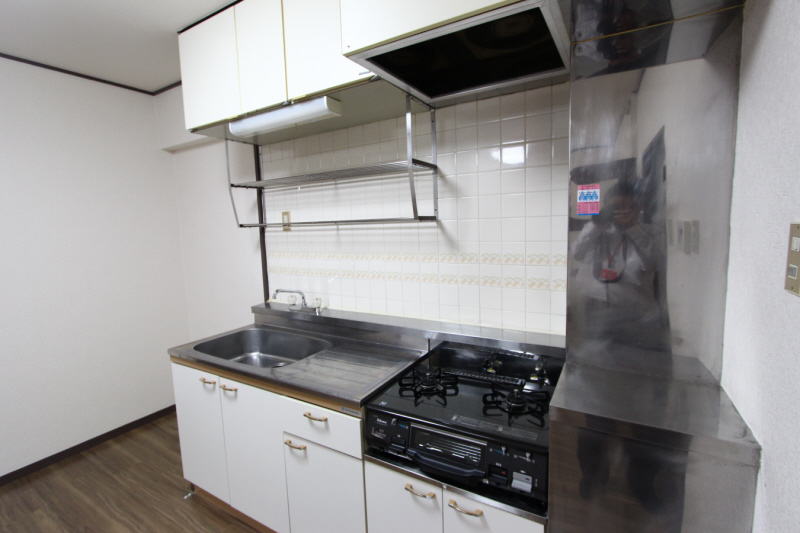 Kitchen. Large kitchen