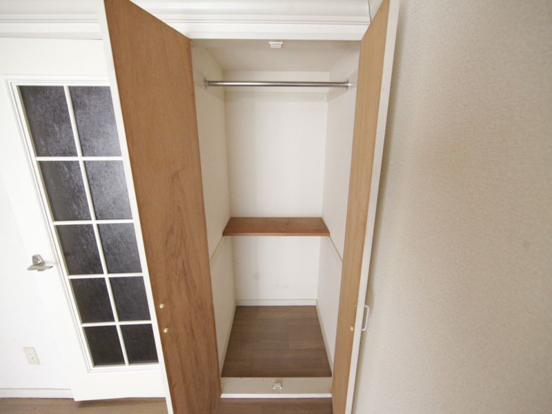 Receipt. Receipt Closet type