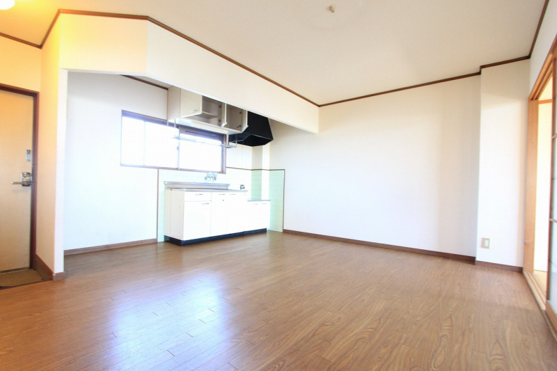 Living and room