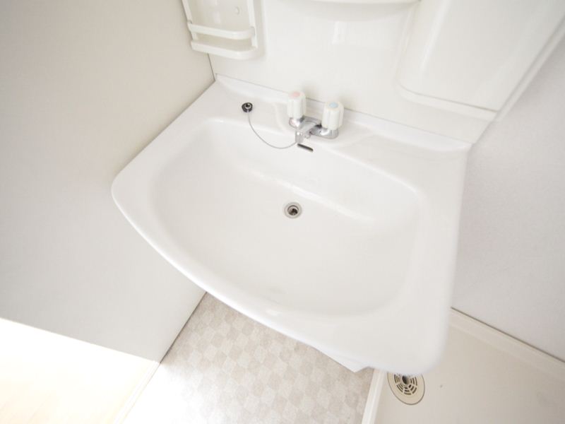 Washroom. Dressing room (independent washbasin)