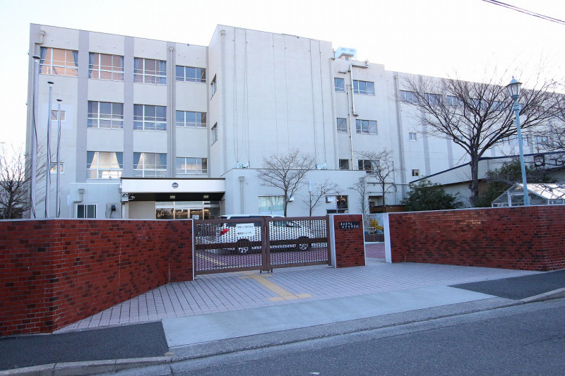 Junior high school. Hatori 1528m until junior high school (junior high school)