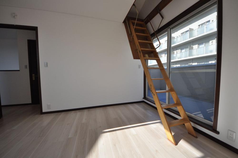 Non-living room. Local (2013 / 12 / 12) shooting