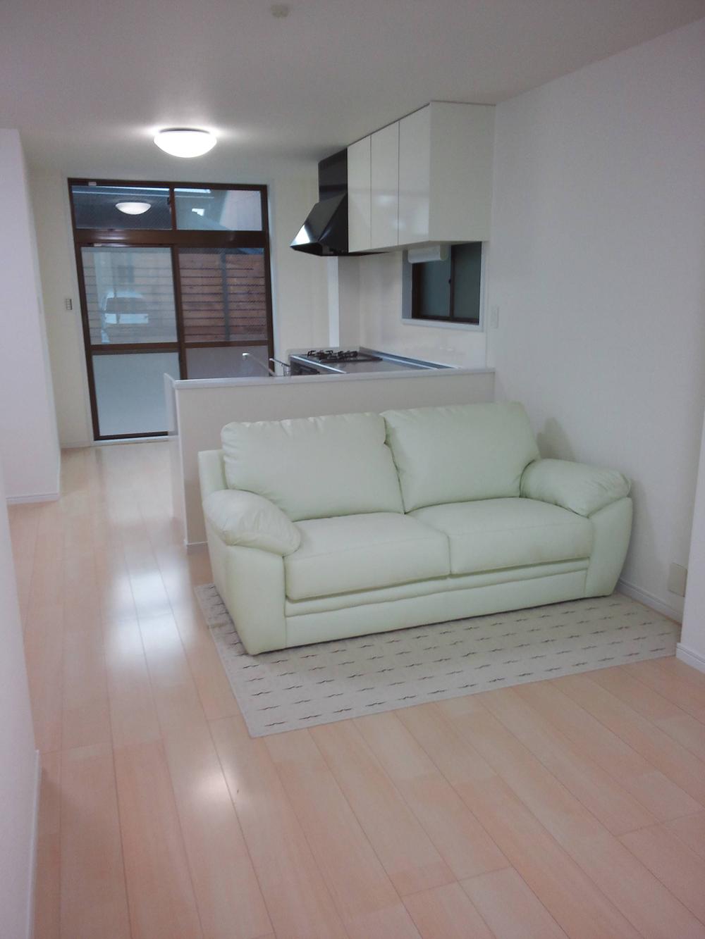 Living. Indoor (11 May 2013) Shooting