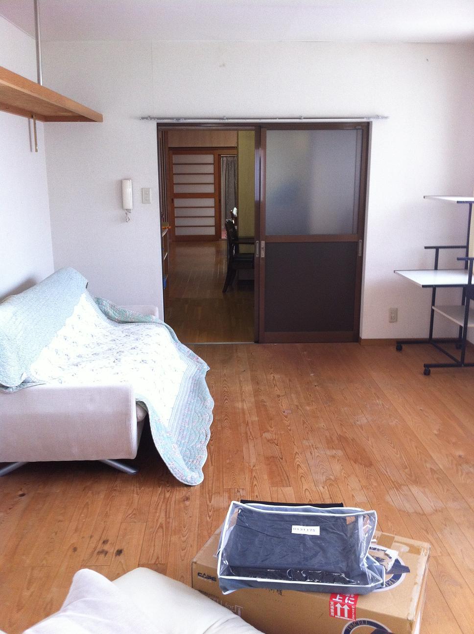 Non-living room. Indoor (June 2013) Shooting