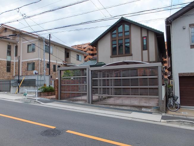 Local appearance photo. Local (June 2013) Shooting