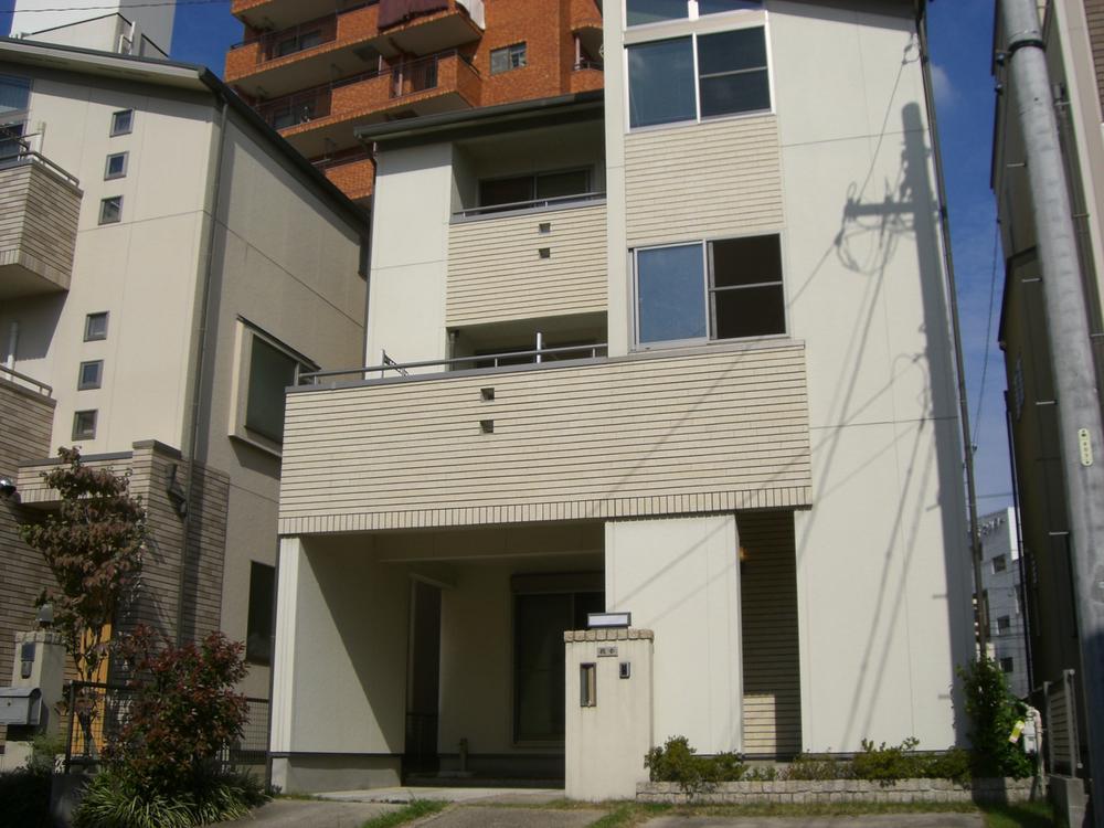 Local appearance photo. South-facing sunny