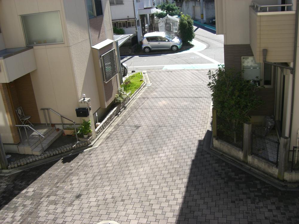 View photos from the dwelling unit. The entire surface of a quiet share road
