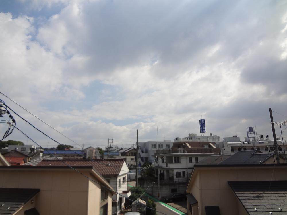 View photos from the dwelling unit. Indoor (10 May 2013) Shooting View from the building