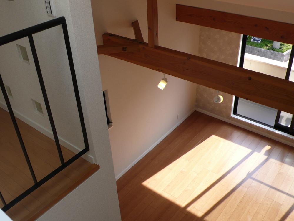 Living. Sunny living