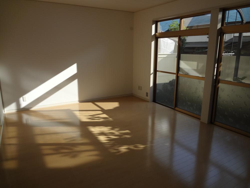 Living. Indoor (11 May 2013) Shooting