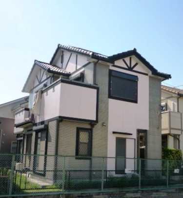 Local appearance photo. Heisei outer wall on 22 August ・ We have implemented a roof paint.