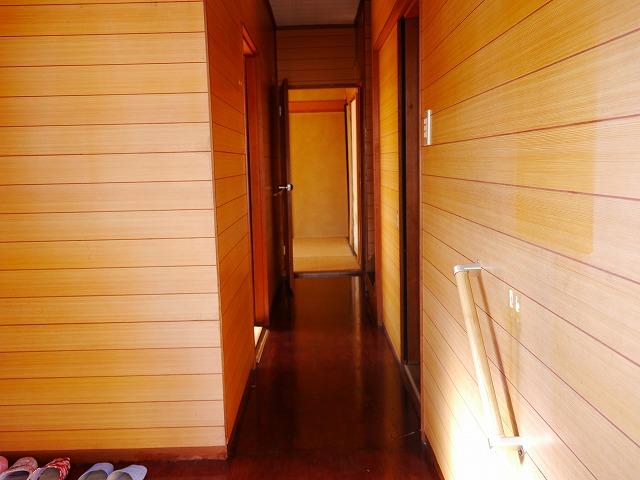 Entrance. Hallway from the front door