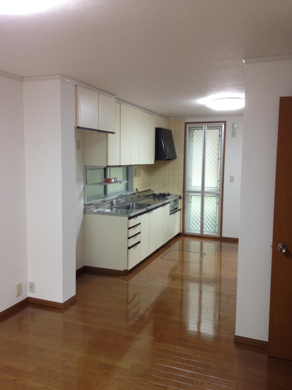 Kitchen. Indoor (June 2013) Shooting