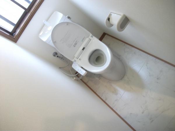 Other introspection. Was exchange of washing heating toilet seat. Cold season is also safe.