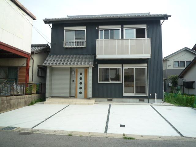 Local appearance photo. Local (July 2013) Shooting