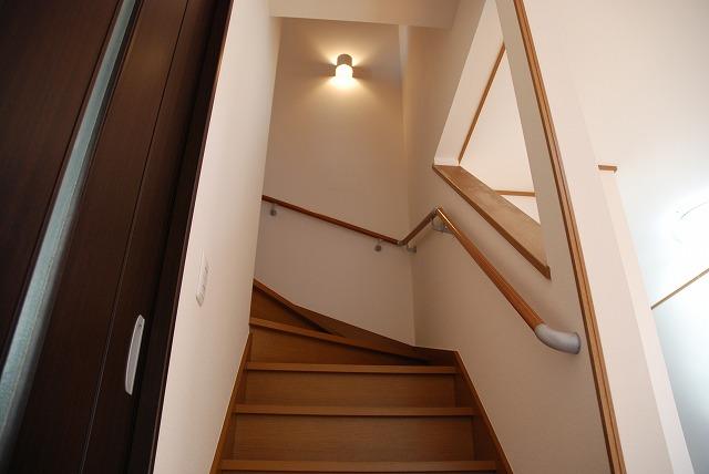 Other introspection. Staircase leading from LDK