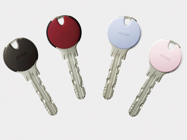 Security.  [Non-touch key] Adopted unlocking possible non-touch key by simply holding up. Trouble without any comfortable inserting the key into the keyhole ・ Peace of mind ・ It is convenient (same specifications)