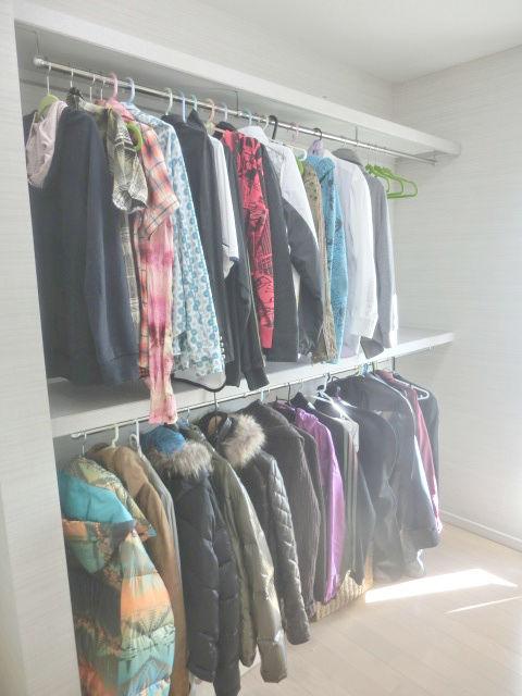 Receipt. Walk-in closet!