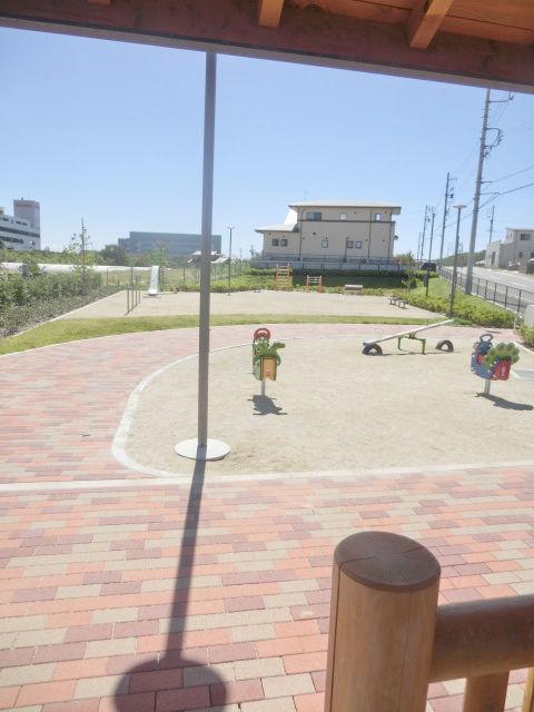 Other. Close to the park have!