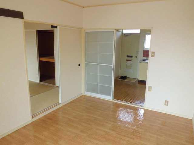 Living and room
