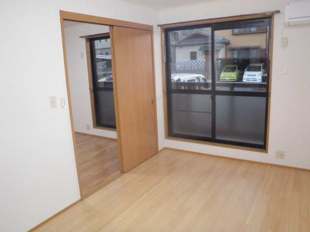 Living and room