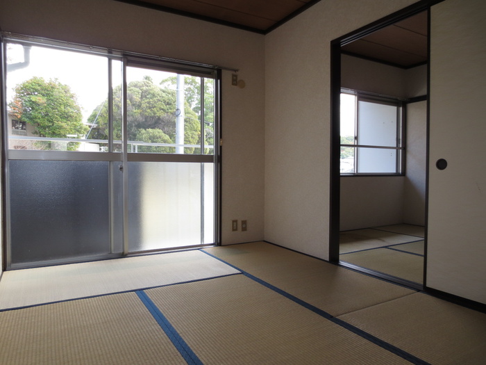 Living and room