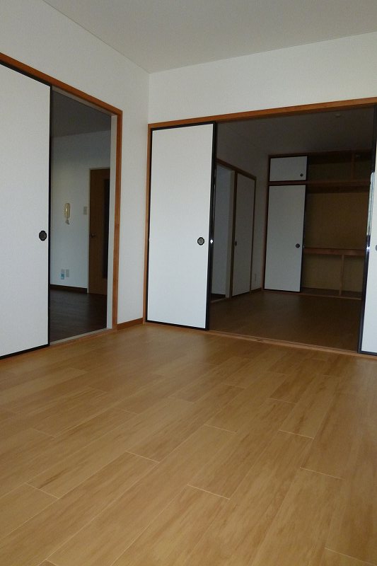 Living and room