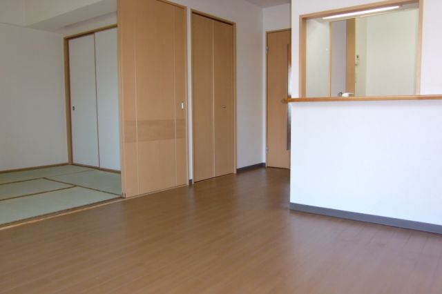 Living and room