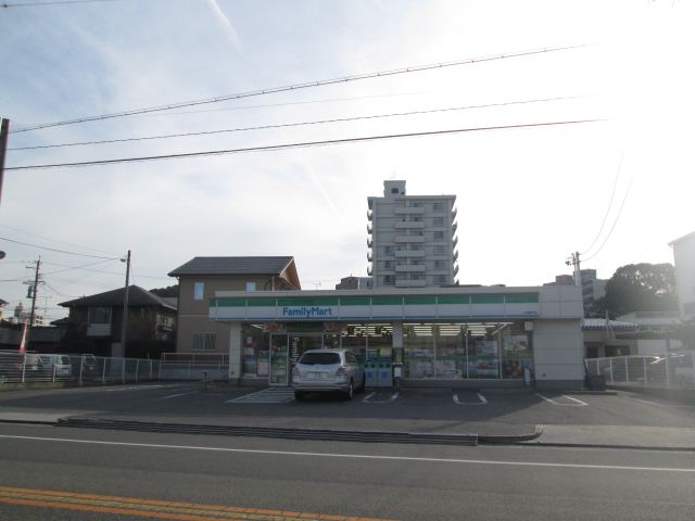 Convenience store. 310m to Family Mart (convenience store)