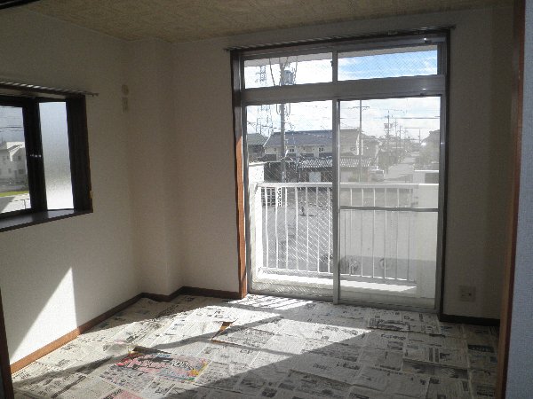 Living and room