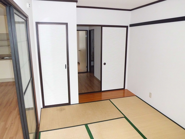 Living and room