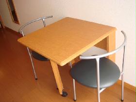 Living and room. Chair, With folding table.