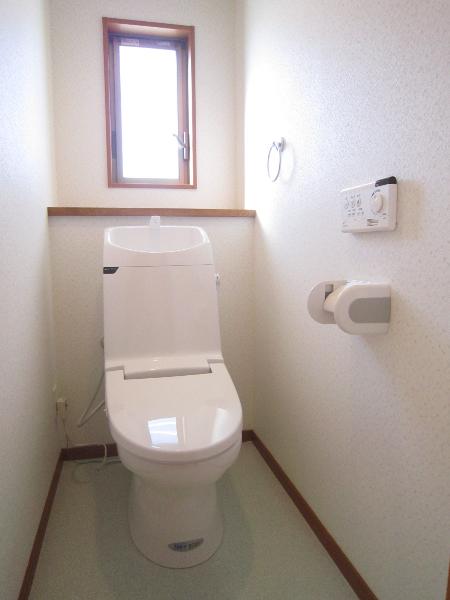 Toilet