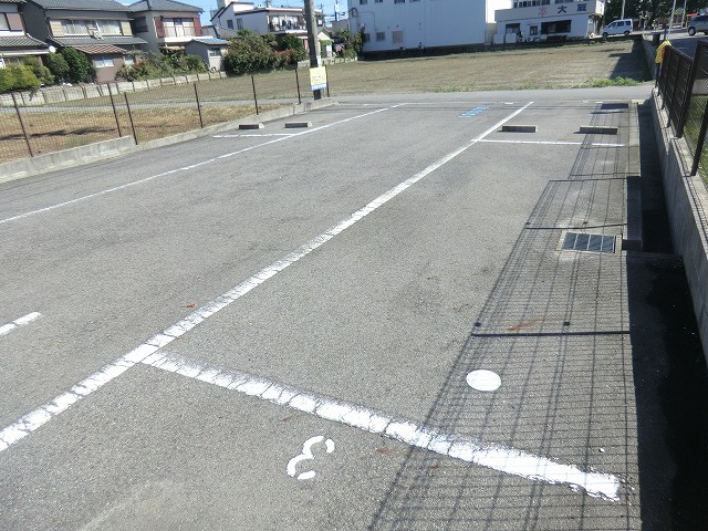 Parking lot