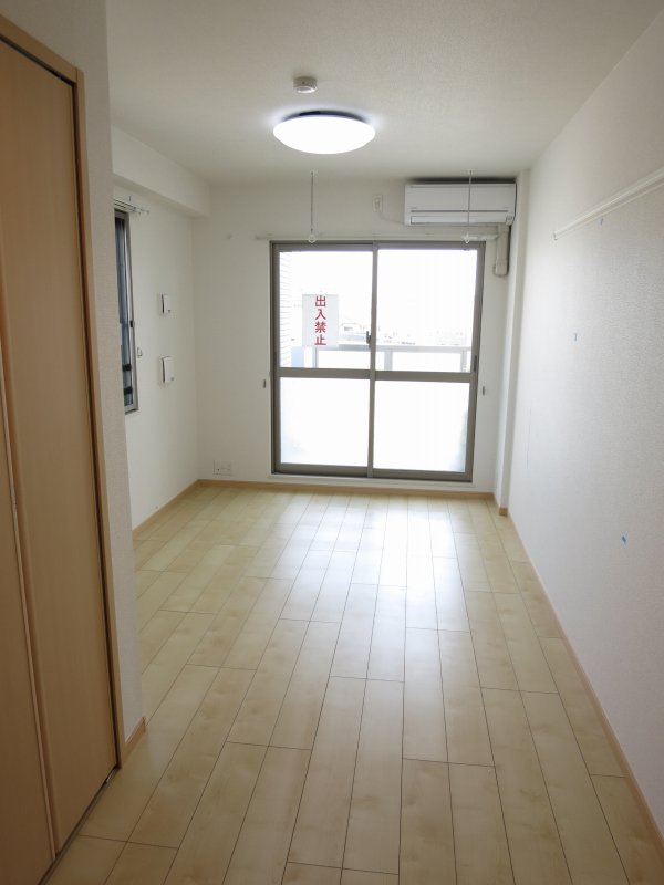 Living and room