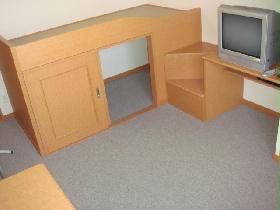 Kitchen. Bed storage space plenty.