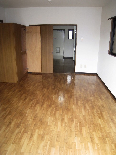 Living and room