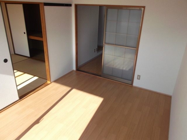 Other room space