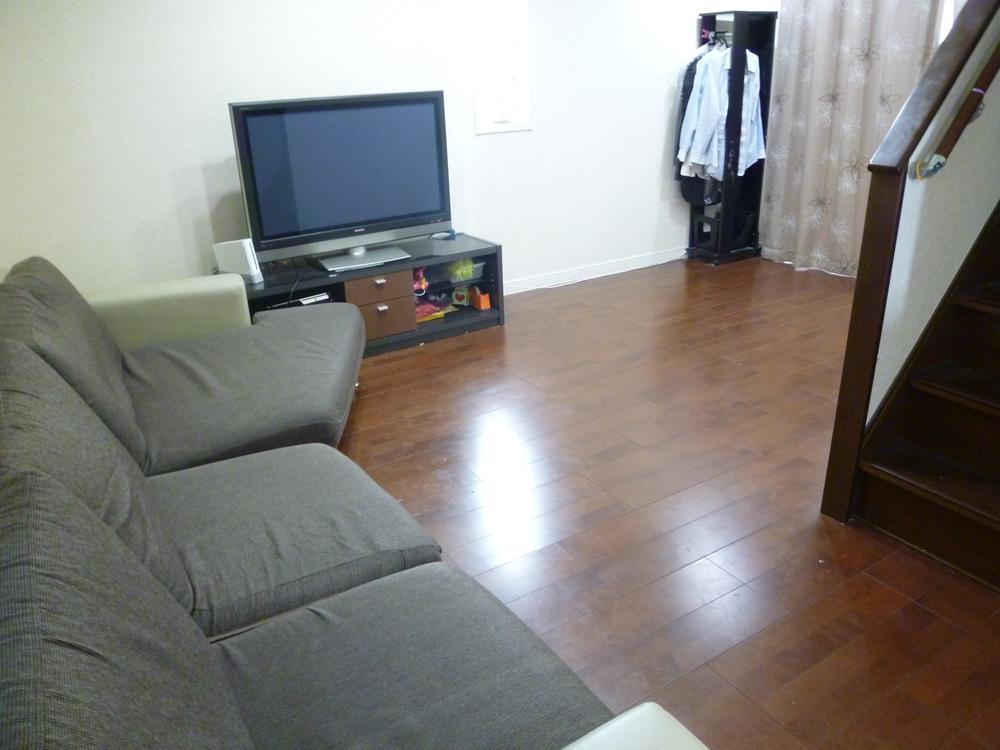 Living. Indoor (September 2012) shooting