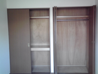 Receipt. Two types of closet, It can be used properly.