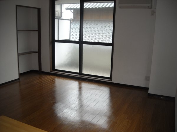Living and room
