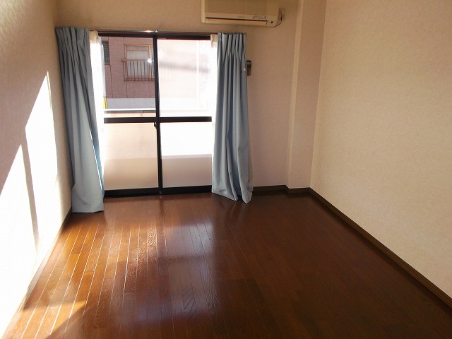 Other room space. Western is.