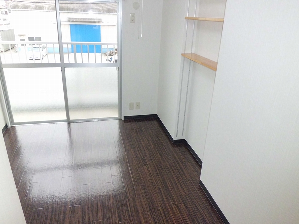Living and room