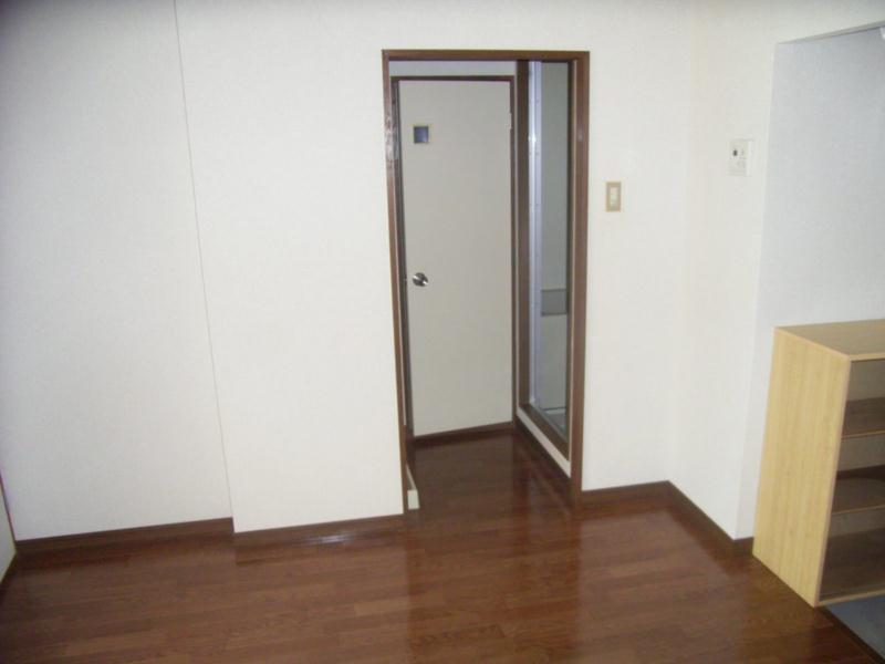 Other common areas. Dining is.