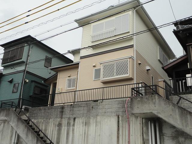 Local appearance photo. Local (08 May 2013) Shooting