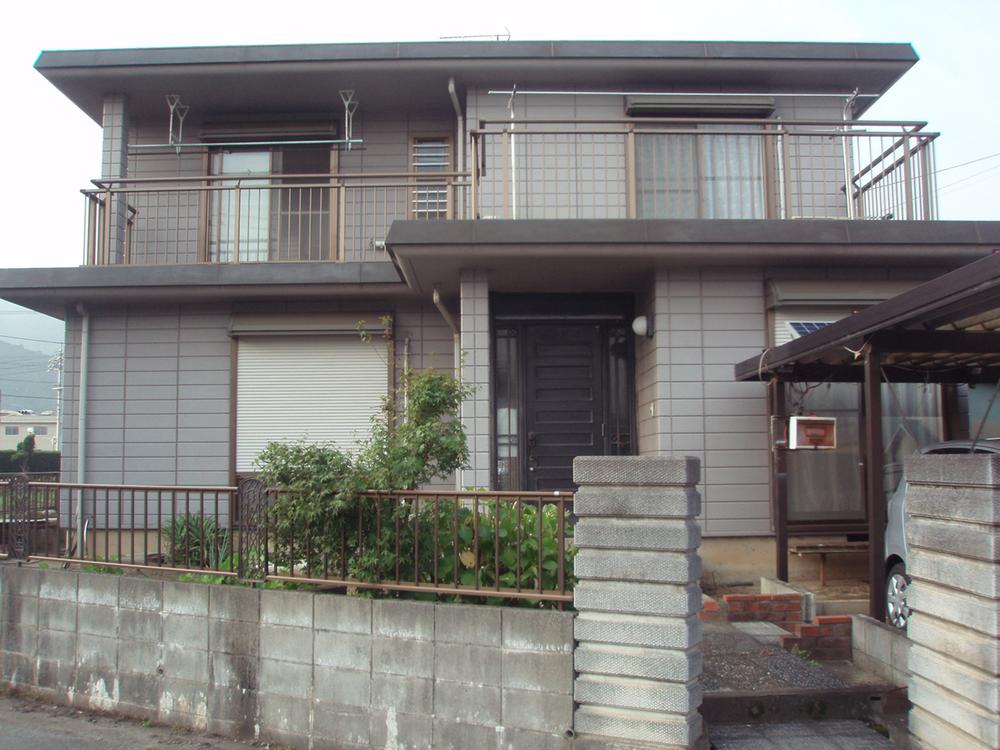 Local appearance photo