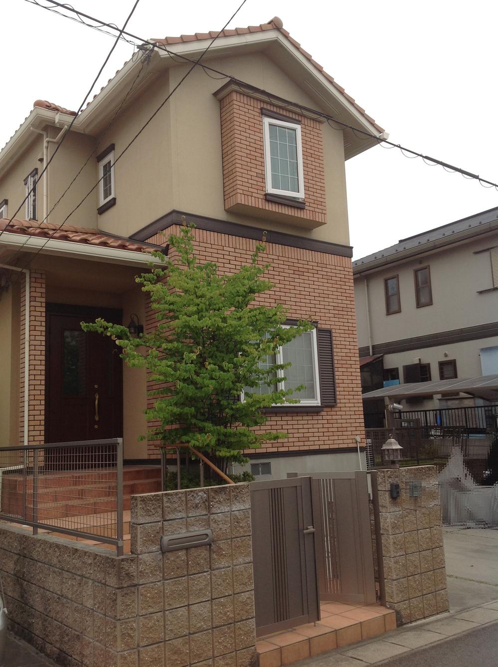 Local appearance photo