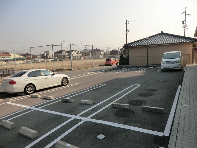 Parking lot